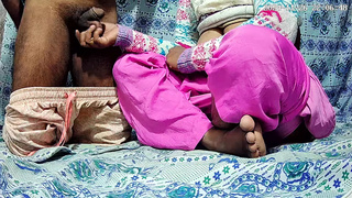 Indian stepmom and stepson sex in the bedroom 28654
