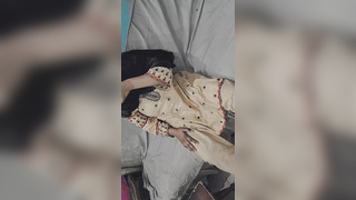 Desi GF fingering krty hauy.