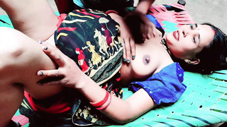 Enjoyed sex, romantic sex, attractive bhabhi in saree