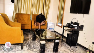 The love he got from his GF's sister made him fuck her in their house
