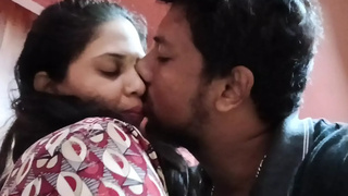 FIRST TIME ASS SEX SEX EXPERIENCED BY 18 YEAR MATURE TEENIE LADY
