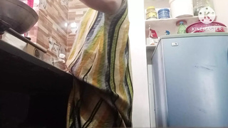 Indian Desi Sexy Bhabhi Ko Devar Ne Mast Choda