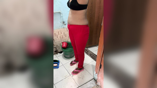 Bhabhi Ne bf Ke Paas Melons Ko Masal Ke Batha