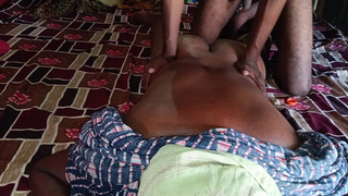 Bhabhi ko tel malish Kiya