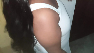 Sri lankan sexy ex-wife in negombo