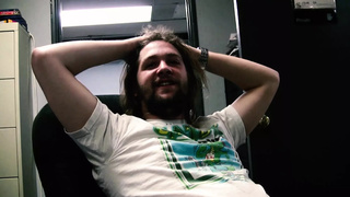 Easy Slut Takes a Meaty Dong