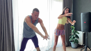Bi threesome - stepdad seduces stepdaughter and her bf during training for passionate sex