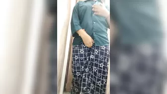 Wifey fingering oil massage in india Desi wifey figure
