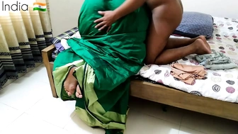 Tamil sweet aunty doing laundry In Bed when neighbor lover saw her & nailed Giant Butt - Desi Sex