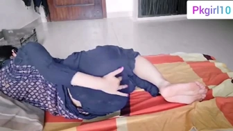 Sweet desi fine skank ko choda maza a gya - Alluring pakistani teacher first time sex - Desi porn - Freetimeanal - Pkgirl10