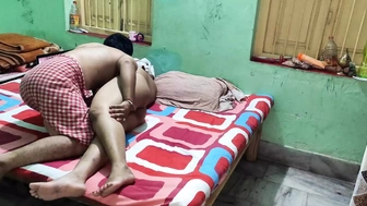 Bhabi ke Gand me mota lund Dala Bhabhi Rone Lagi