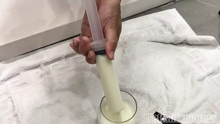 Milk Enemas and Ass-sex Fuck in the Bathtube